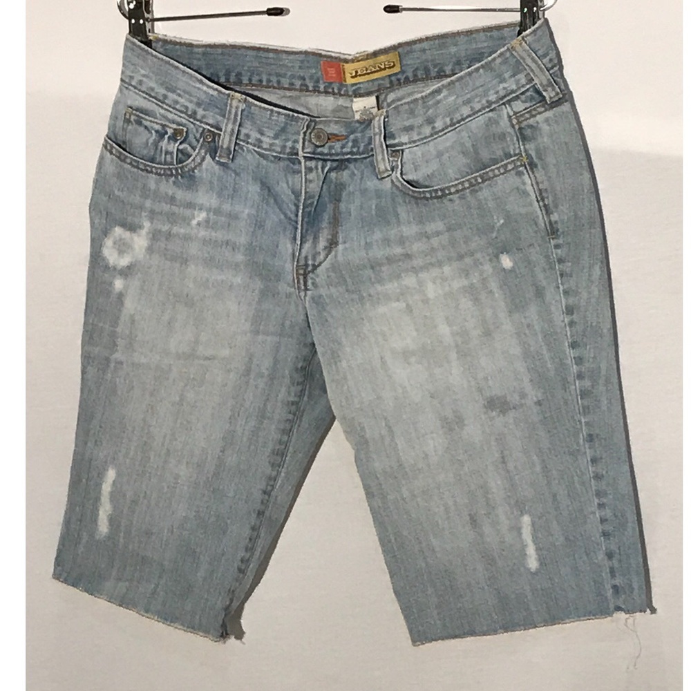 Old Navy Ultra Low Waist Cutoff Capri Pants